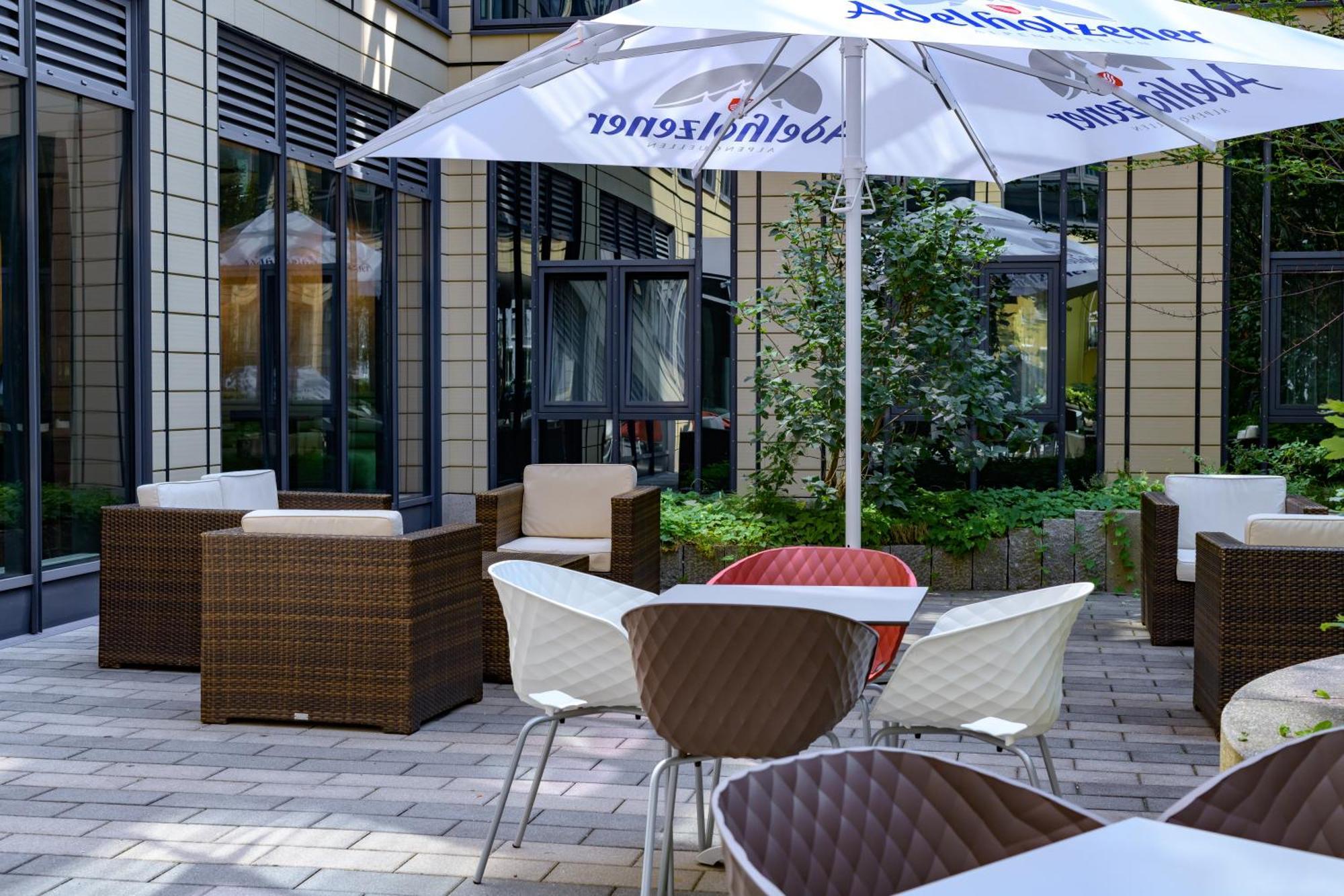 Ibis Muenchen Parkstadt Schwabing מראה חיצוני תמונה