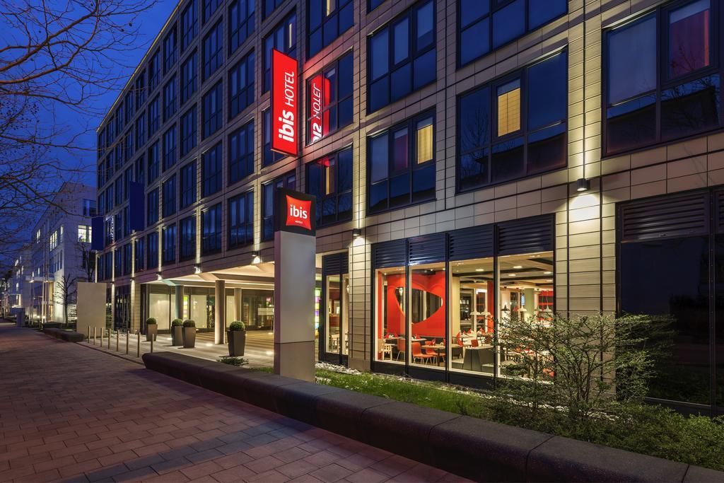 Ibis Muenchen Parkstadt Schwabing מראה חיצוני תמונה